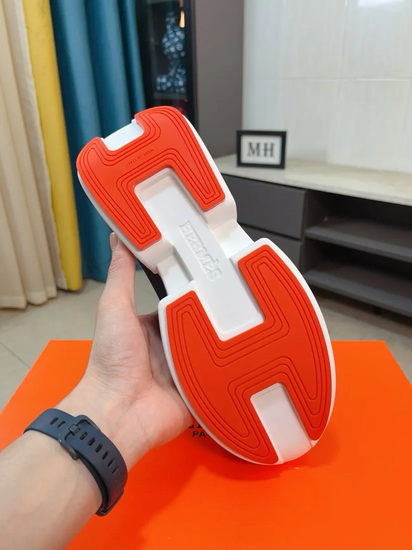 Men's shoes 💰460🌸🌸【HERMES】Hermès high-end quality original shoe upper: 🔝tumbled calfskin, suede calfskin, shoe body sewn H totem, outsole: ultra-light TPU foam·rubber; two-color molded outsole, ultra-high quality control·fine workmanship: highlighting (high-end·luxury·grade) 38-44 (45 can be customized)